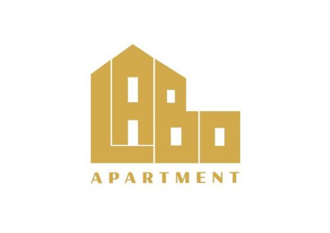 Labo Apartment Metro Mlociny Warschau Buitenkant foto
